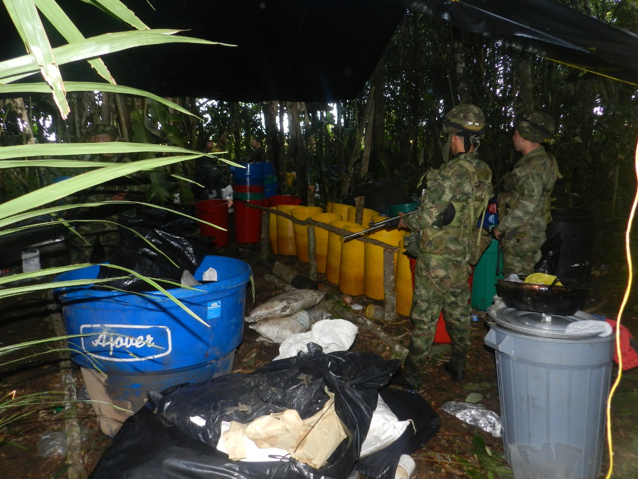 Desmantelaron laboratorio de cocaína de Los Puntilleros en Acacías